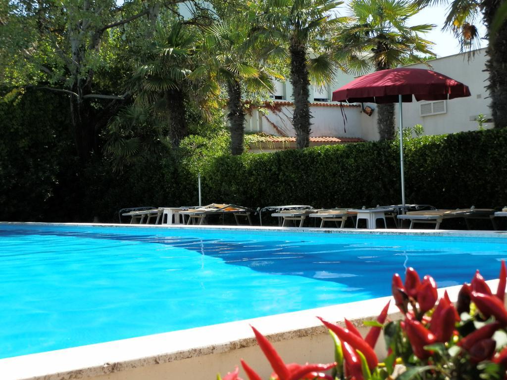 Hotel Nautic B&B Bellaria-Igea Marina Eksteriør billede