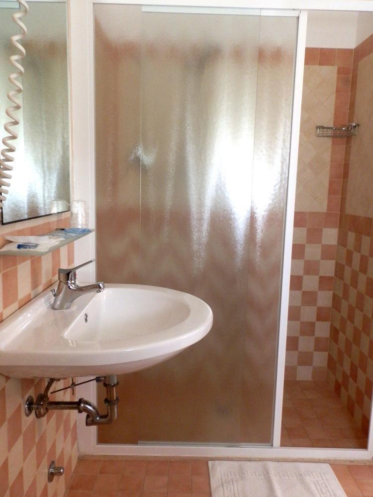 Hotel Nautic B&B Bellaria-Igea Marina Eksteriør billede